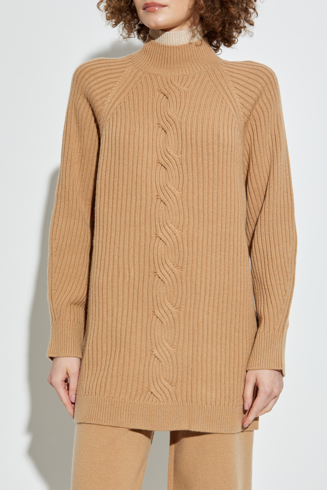 新品ALWEL wool turtle neck top beige Ribbed Wool Turtleneck Sweater in Beige - Usolo Outfitters